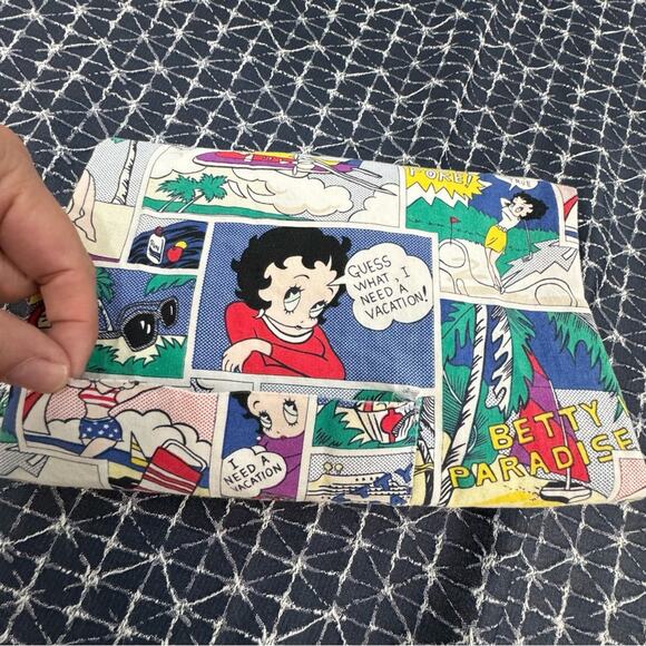 Betty Boop Scrubs Small Vacation. Betty Boop Print. - Picture 3 of 14